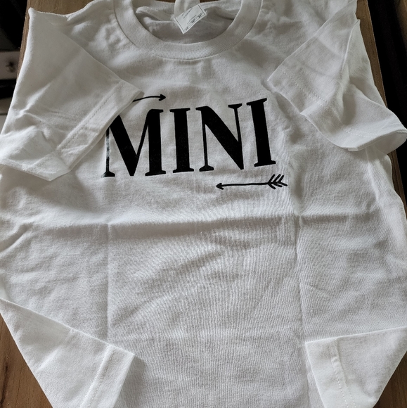 Matching Mamas mini heart arrow tees - Picture 4 of 7